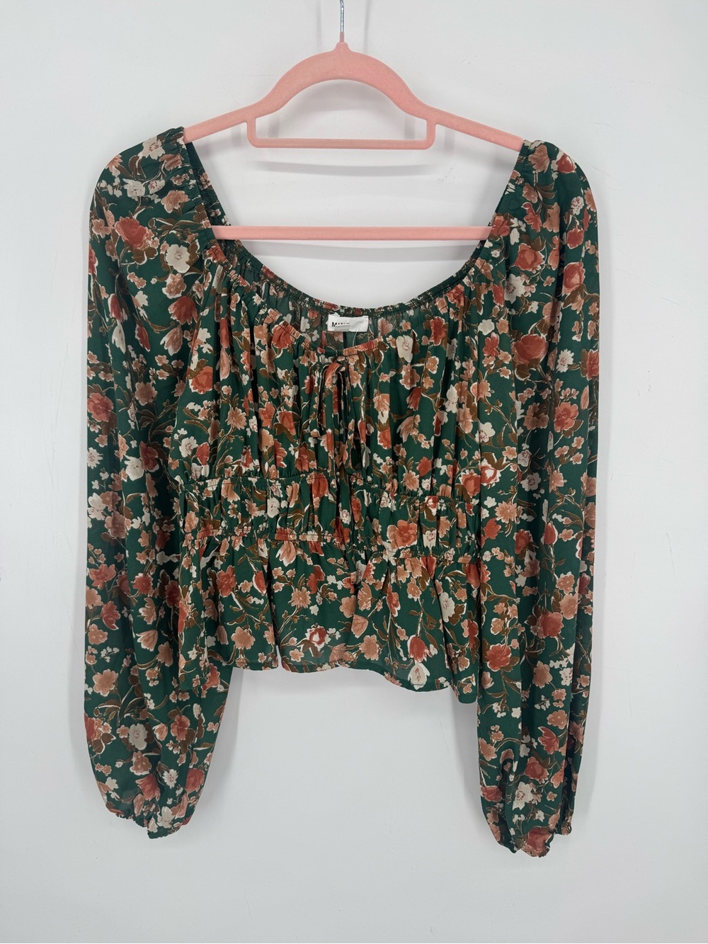 Mine Boutique Long Sleeve Floral Cropped Top Size Large NWT Flowy Lightweight